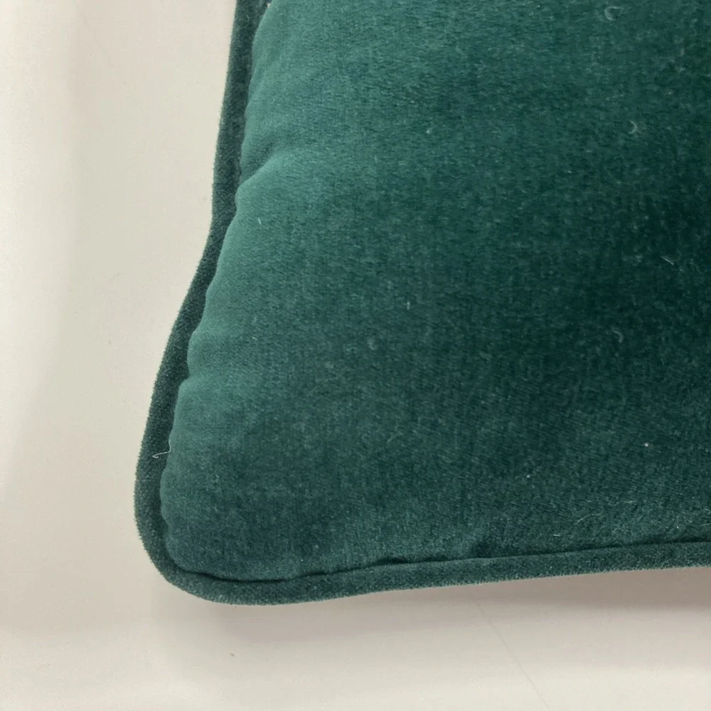 Vtg Velvet Green Embroidery & Ribbon Flowers‎ Christmas Wreath Pillow 15